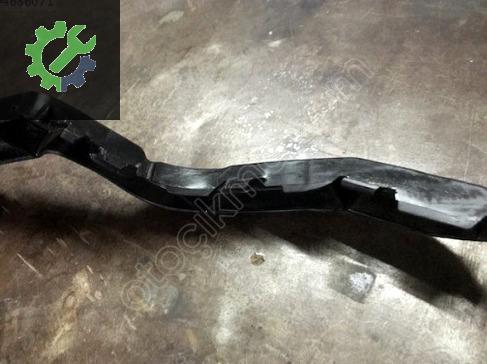 Opel Astra Tampon Braketi 93306735 çıkma parça