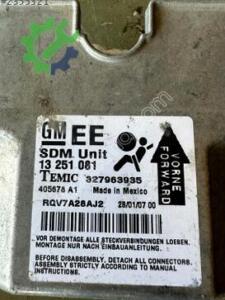 Airbag Beyni Opel Astra Çıkma 13251081