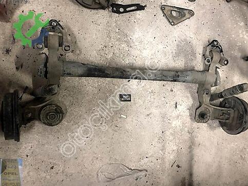 Opel Astra Arka Dingil çıkma parça