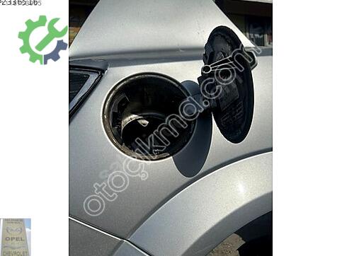 Opel Astra Depo Kapağı çıkma parça