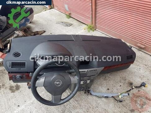 Opel Astra Direksiyon Airbag çıkma parça