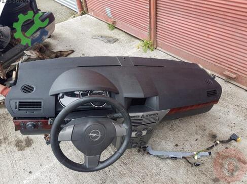 Opel Astra Direksiyon Airbag çıkma parça