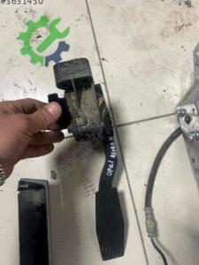 Opel astra h gaz pedalı orijinal