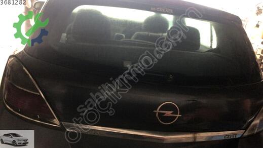 Opel Astra Arka Bagaj çıkma parça
