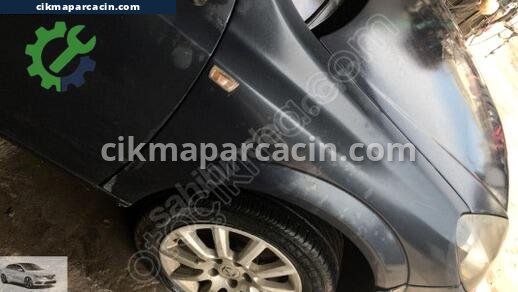 Opel Astra Sağ Ön Çamurluk çıkma parça