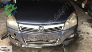 Çıkma Orijinal Sol Ön Far Opel Astra HB