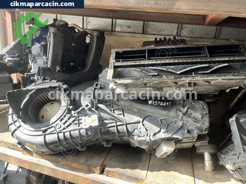 Opel Astra Kalorifer Kutusu çıkma parça