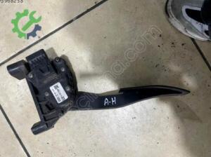 Çıkma Pedal — Opel Astra (2. Adet)