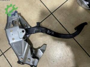 Orijinal Opel Astra Pedal Çıkma (3. Adet)