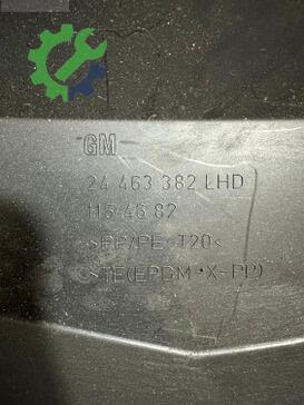 Opel Astra Ön Cam Izgarası 24463382 çıkma parça