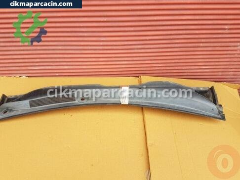 Opel Astra Ön Cam Izgarası çıkma parça