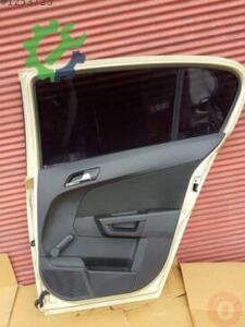 OPEL ASTRA H SAĞ ARKA KAPI DÖŞEMESİ ORJİNAL