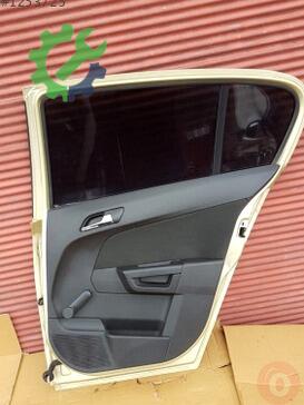 Opel Astra Kapı Döşemesi çıkma parça