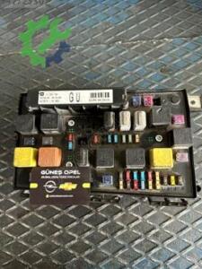 Sigorta Kutusu Opel Astra 2026 - 2026 Çıkma 13206748