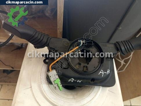 Opel Astra Sinyal Kolu çıkma parça