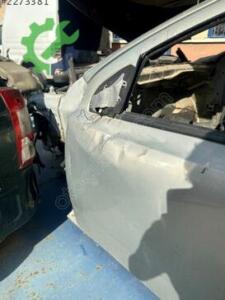 Opel Astra Orijinal Çıkma Sol Ön Kapı
