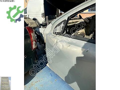 Opel Astra Sol Ön Kapı çıkma parça