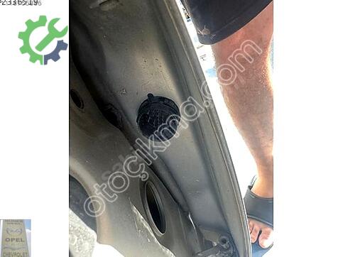 Opel Astra Sol Ön Kapı çıkma parça