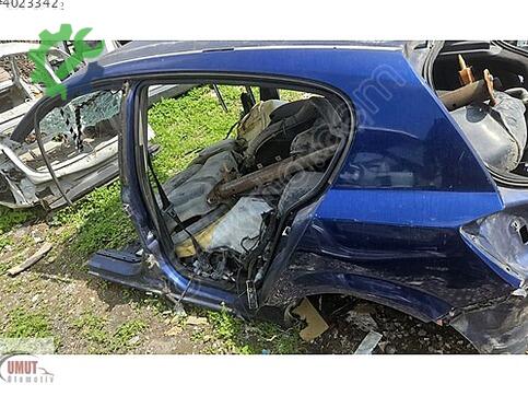 Opel Astra Arka Tavan Sacı çıkma parça