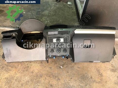 Opel Astra Torpido çıkma parça