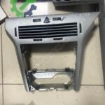 Opel astra h torpido teyip çerçevesi orijinal temiz