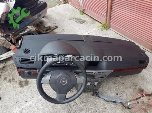 Opel Astra Havalandırma Izgaraları çıkma parça