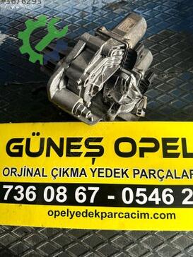 Opel Astra Vites 55351033 çıkma parça