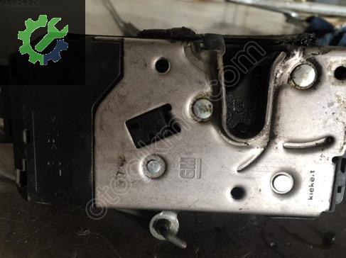 Opel Astra Sol Ön Kapı Kilidi çıkma parça