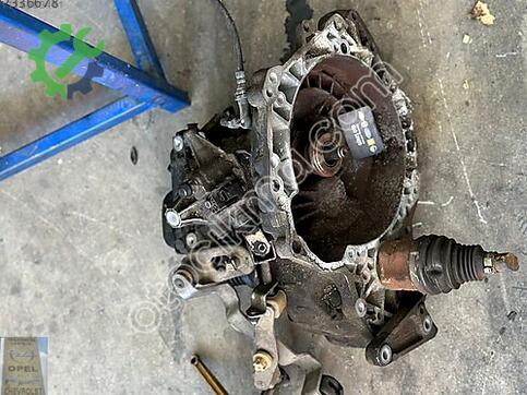 Opel Astra Şanzıman Komple çıkma parça