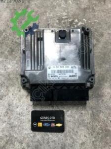 Opel Astra Motor Beyni 55579447 Çıkma