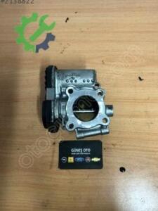 Opel Astra Orijinal Çıkma Gaz Kelebeği 55562270