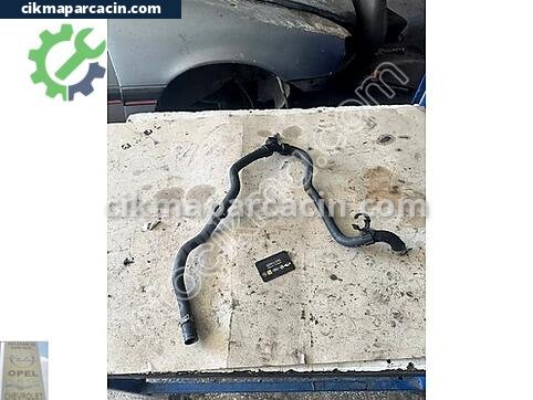 Opel Astra Radyatör Hortumu çıkma parça