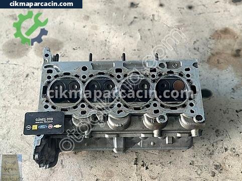 Opel Astra Silindir Kapağı çıkma parça