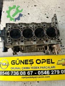Opel Astra Silindir Kapağı 55565291 Çıkma
