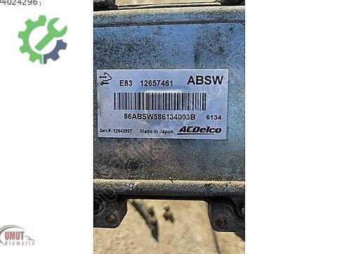 Opel Astra Motor Beyni 12654761 çıkma parça