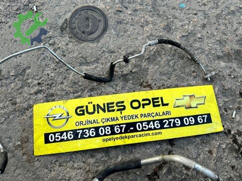 Opel Astra Klima Borusu çıkma parça