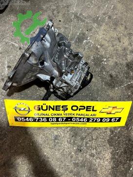 Opel Astra Şanzıman Komple çıkma parça