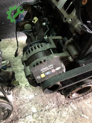 Opel Astra Şarj Dinamosu 13579667 çıkma parça