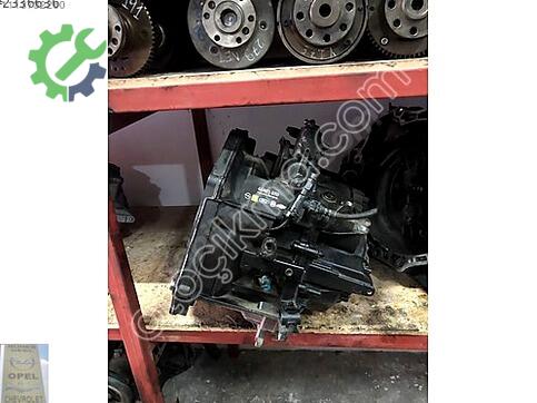 Opel Astra Şanzıman Komple çıkma parça