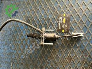 Opel Astra Orijinal Çıkma Debriyaj Alt Merkezi 55561915
