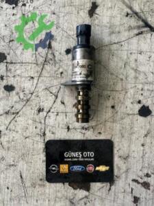 Opel Astra Orijinal Çıkma Eksantrik Sensörü 55567050