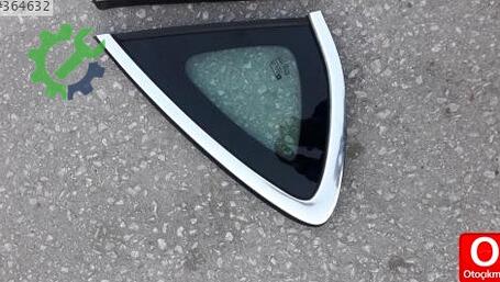 Opel Astra Kelebek Camı çıkma parça