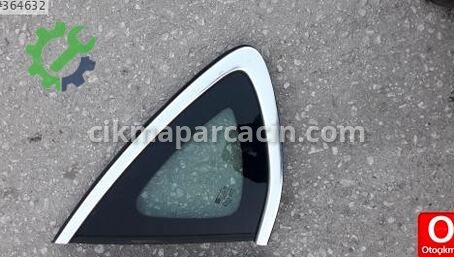 Opel Astra Kelebek Camı çıkma parça