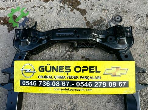 Opel Astra Travers 13470622 çıkma parça
