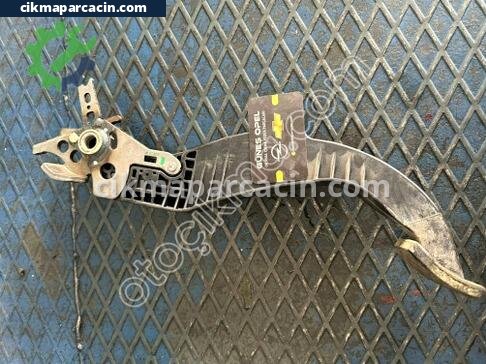Opel Astra Pedal çıkma parça