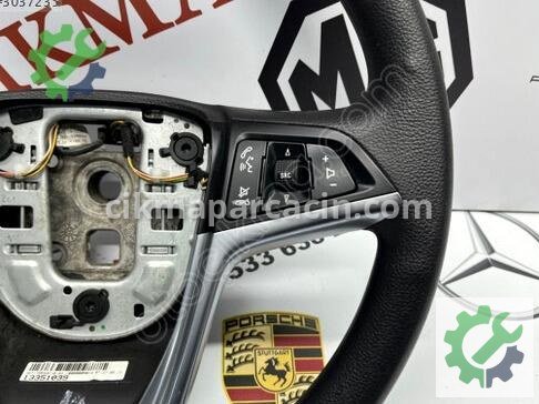 Opel Astra Direksiyon Simidi çıkma parça