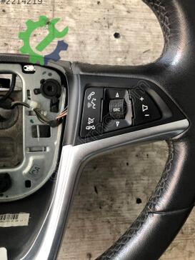 Opel Astra Direksiyon Simidi çıkma parça