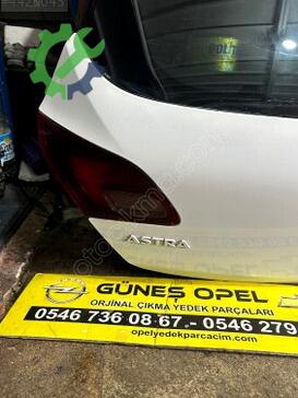 Opel Astra Bagaj çıkma parça