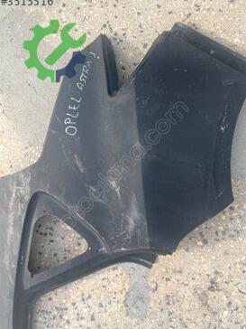 Opel Astra Sol Arka Çamurluk çıkma parça