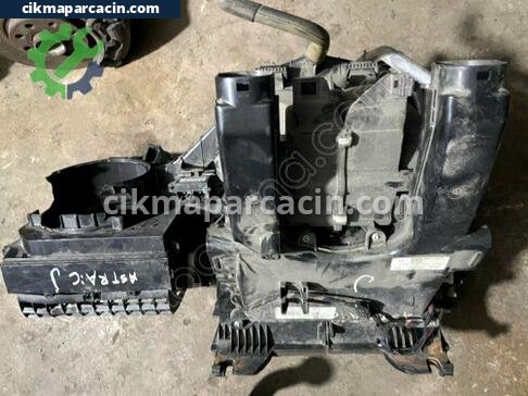 Opel Astra Kalorifer Kutusu çıkma parça